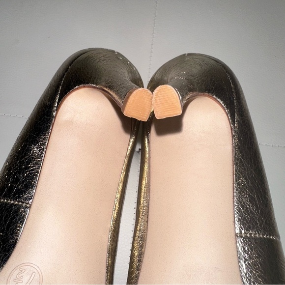 A New Day Gold Metallic 3” Heels with Pointed Toe, Size 7.5 - Picture 7 of 8